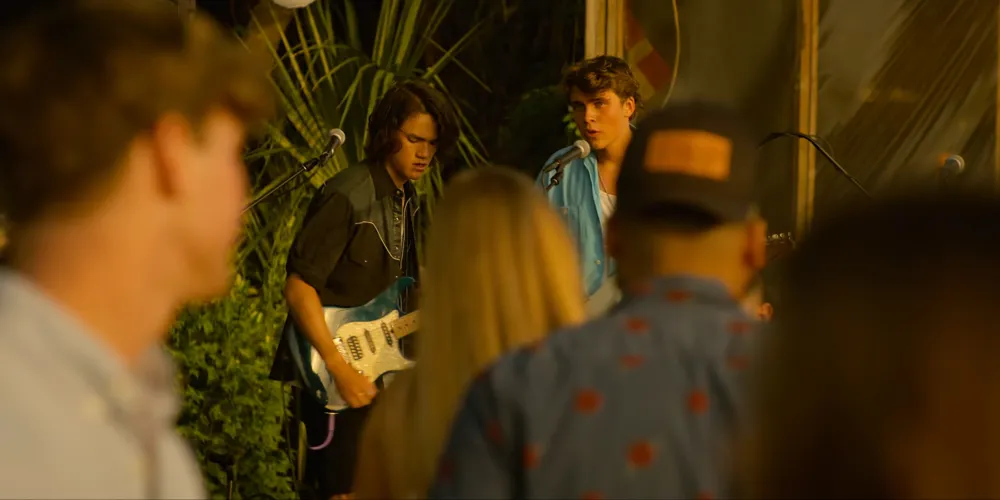 What to Know About The Runarounds