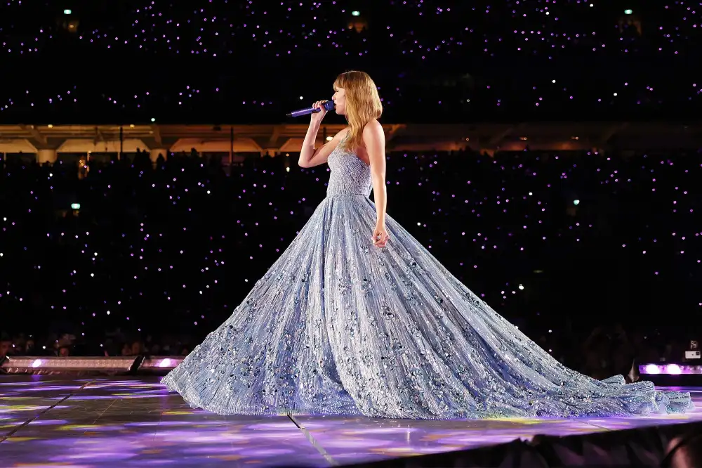 Why Fans Think Taylor Swifts The Tortured Poets Department May Resemble 5 Stages of Grief