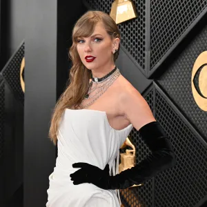 US-ENTERTAINMENT-MUSIC-GRAMMYS-AWARD-ARRIVALS