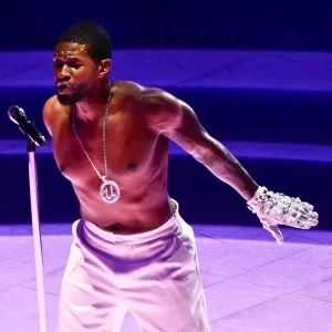 AMFOOT-SUPERBOWL-CHIEFS-49ERS-ENTERTAINMENT-HALFTIME-MUSIC-USHER