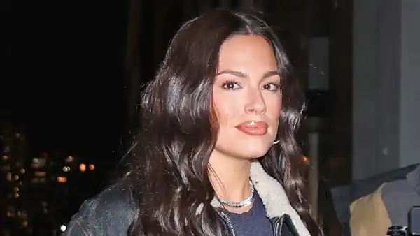 ashley-graham-leather-jacket