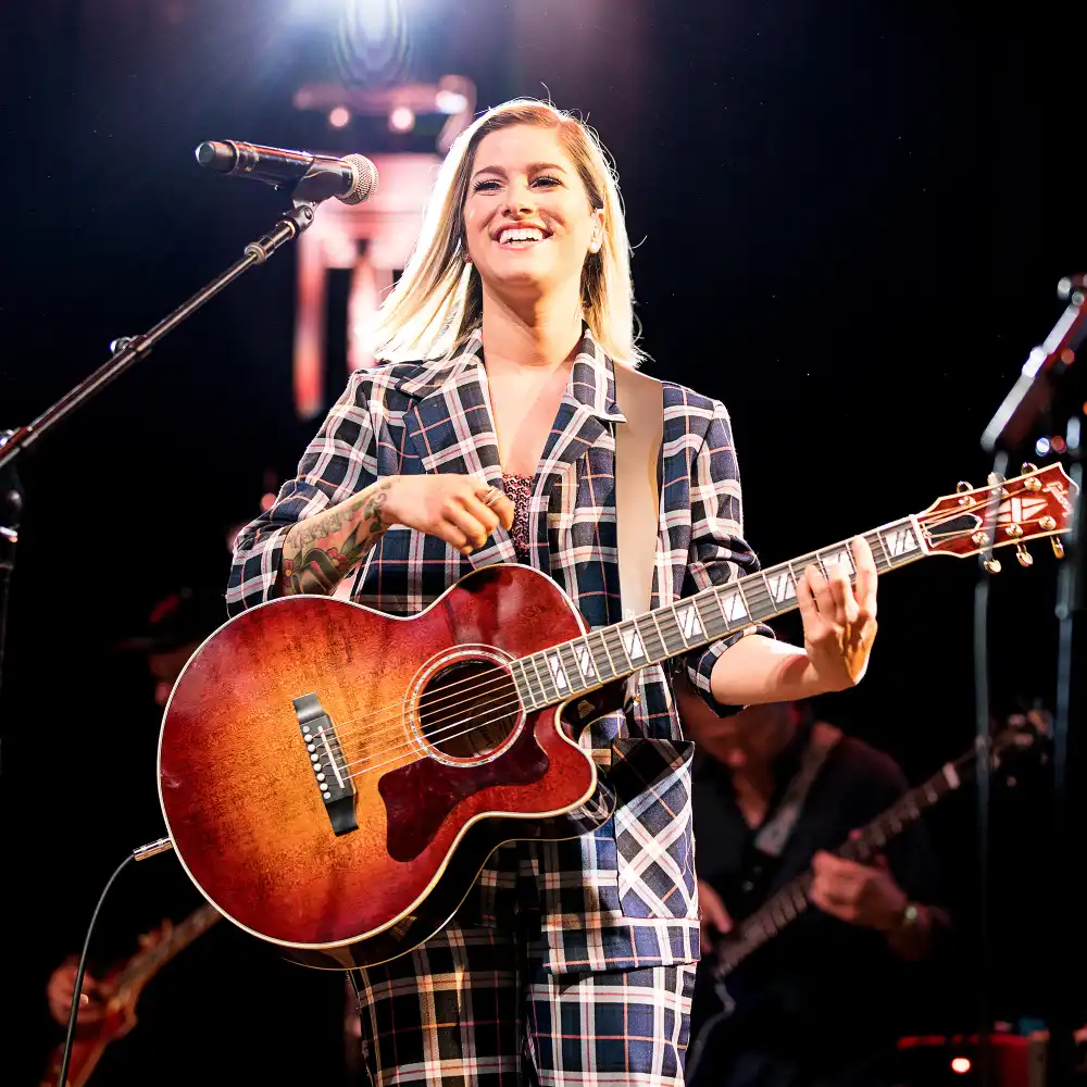 Cassadee Pope Reveals She&rsquo;s Trading Country Music for Rock So She Won&rsquo;t Be &lsquo;Shamed for Speaking Out&rsquo;