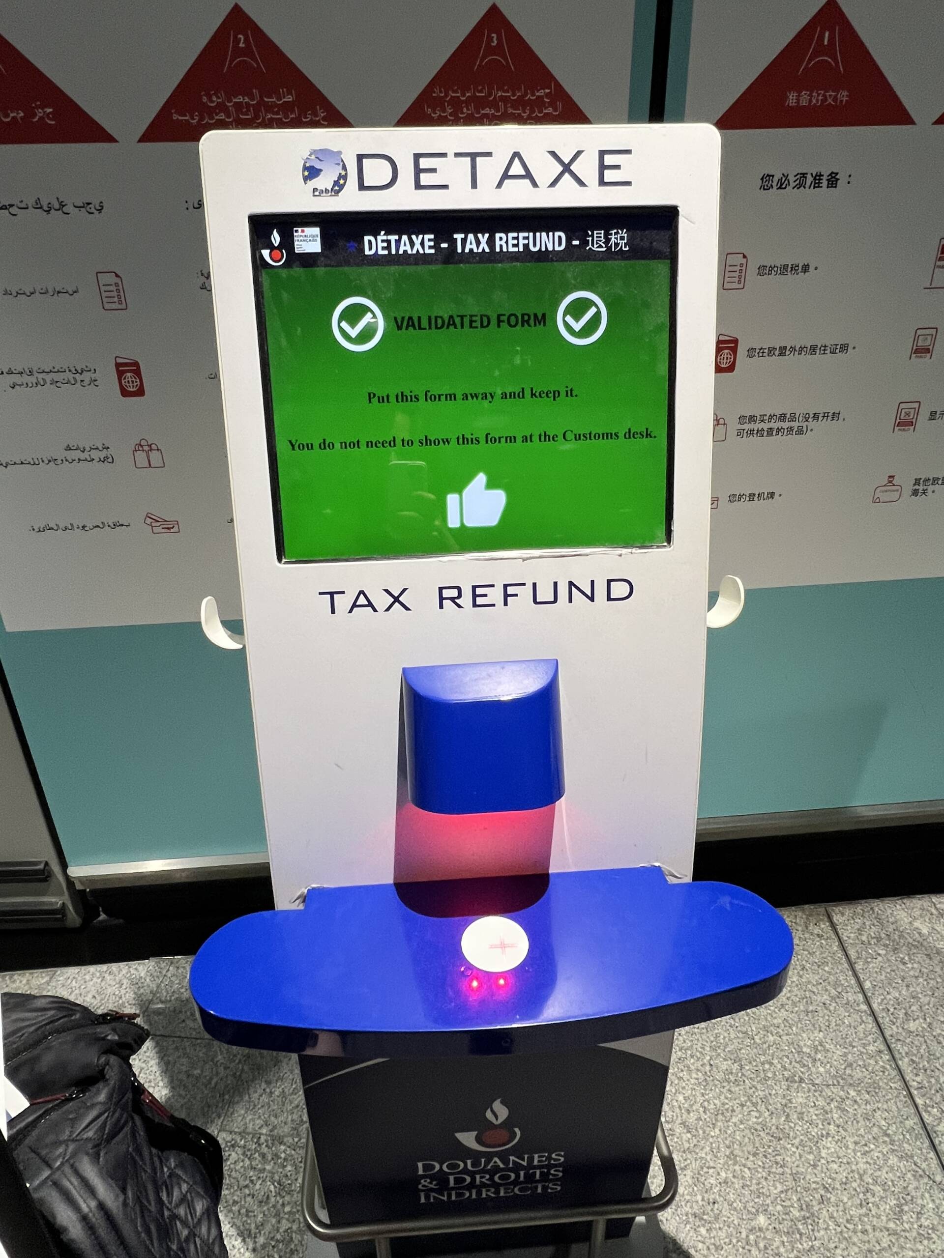 experience shopping in paris with live diary updates