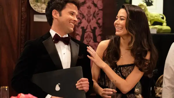 iCarlys Nathan Kress Surprises Fans With Freddie and Carly Fanfiction After Shows Cancellation