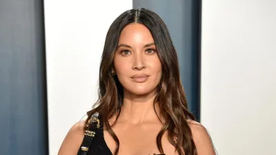 Olivia Munn Meghan McCain and More Stars React to Kate Middletons Cancer Diagnosis