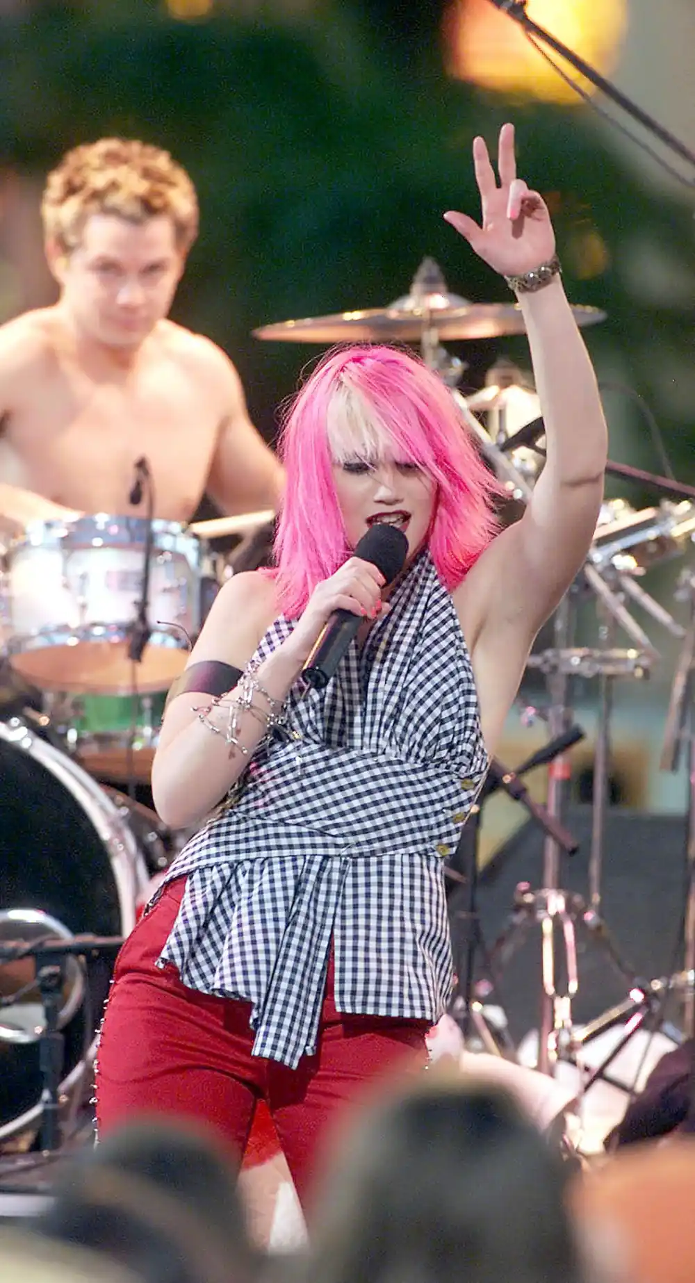 A Complete History of Saturn Return in Music Ariana Grande Kacey Musgraves and More 042