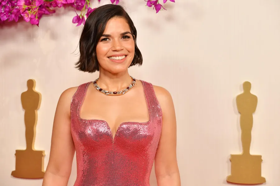 Best Beauty Looks At The 2024 Oscars 831 America Ferrera