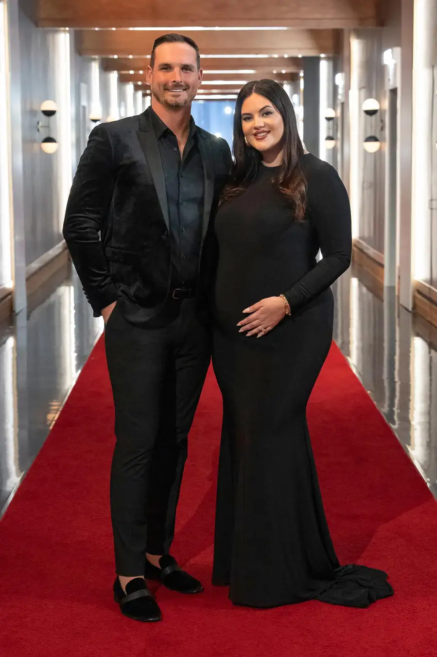 Love Is Blind Reunion Outfits