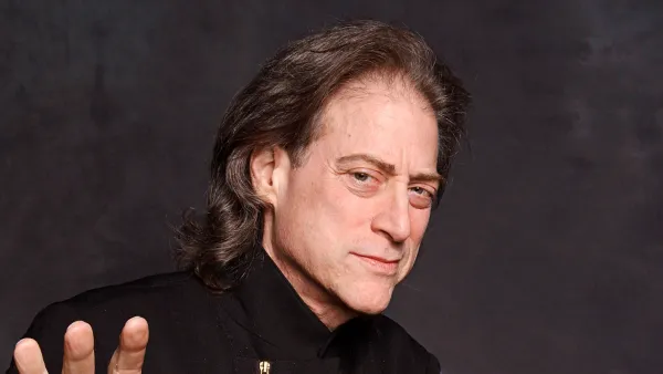 Curb Your Enthusiasm Honors Late Richard Lewis