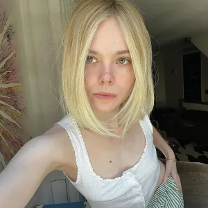 Dakota Fanning Hops on Bob Trend