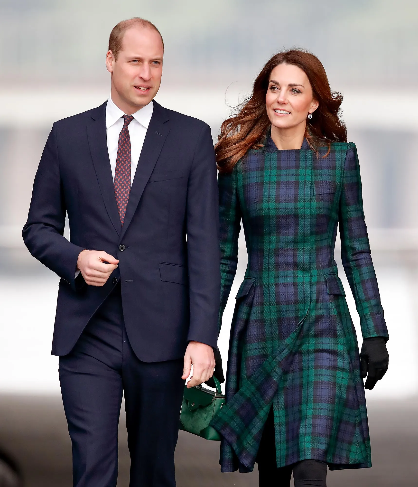 Dublin Airport Hilariously Throws Shade at Princess Kate and Prince William's Farmer's Market Outing