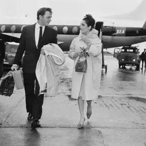 Elizabeth Taylor and Richard Burton Revisiting Their Whirlwind Romance on the Anniversary of Their 1st Wedding