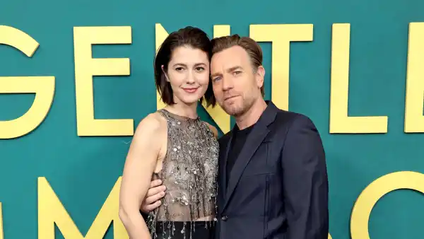 Ewan McGregor Says He and Wife Mary Elizabeth Winstead Use an Intimacy Coordinator for Sex Scenes