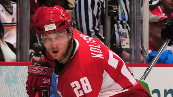 Ex Hockey Player Konstantin Koltsov Dead at 42 After Apparent Suicide 232