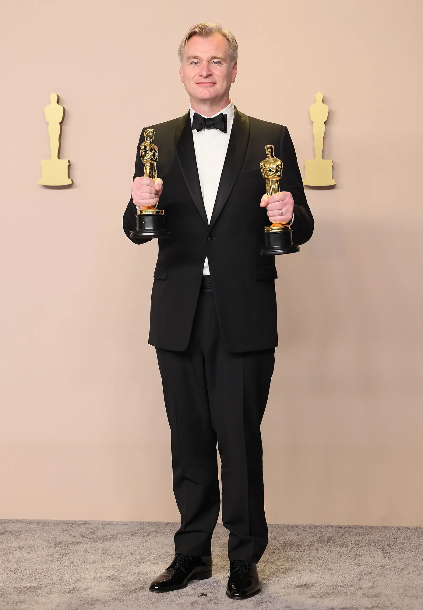 Feature Christopher Nolan Earned Nearly 100 Million for Oppenheimer After Oscar Bonus