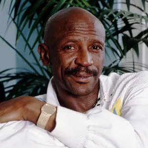 Feature Officer and a Gentleman and Roots Star Louis Gossett Jr Dies at 87
