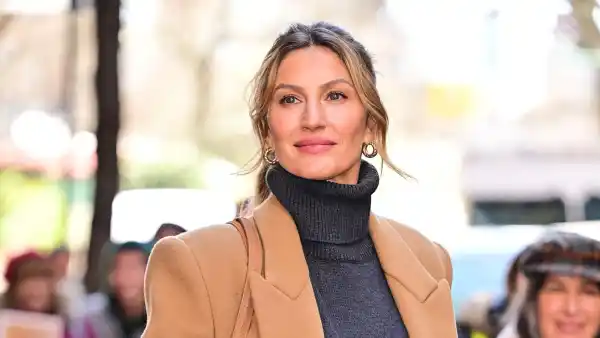 Gisele Bündchen Says She Cured Her Panic Attacks and Depression by Changing Diet 362