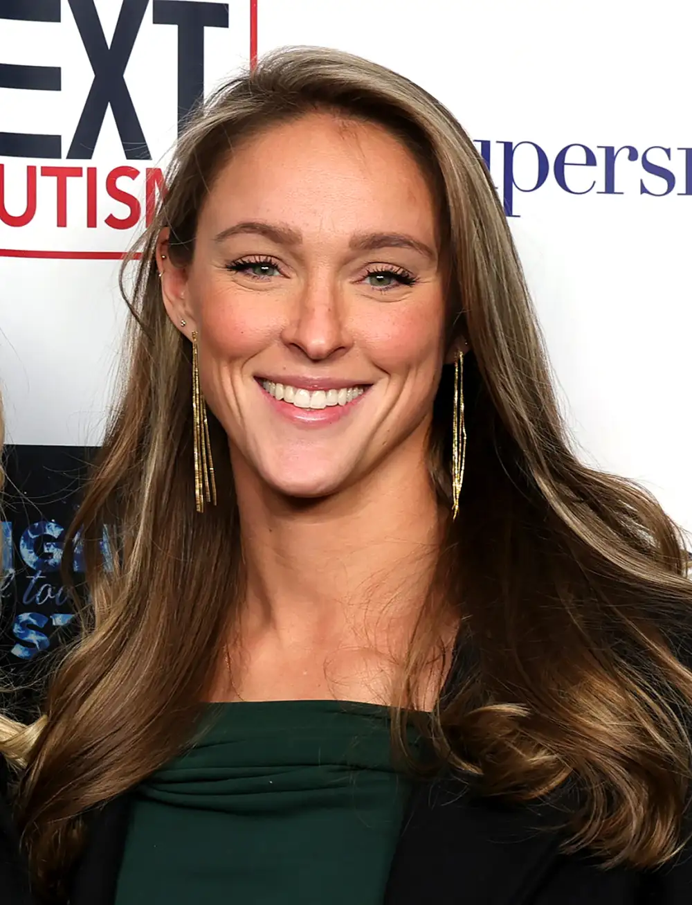 Jason Kelce Gets Choked Up Remembering 1st Night He Met Wife Kylie Kelce I Knew Right Away