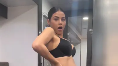 Jenna Dewan Says Getting Ready While Pregnant is a Workout of Sorts