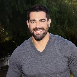 Jesse Metcalfe Was ‘Working Out 3 Times a Day’ and Not Eating During 'John Tucker Must Die'