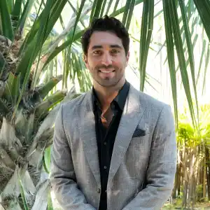 Joey real estate 202 Joey Graziadei