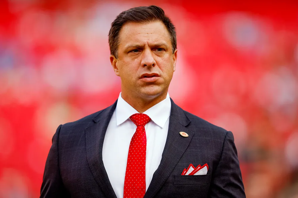 Kansas City Chiefs GM Reveals How Travis Kelce Changed Postgame Tradition For Taylor Swift Brett Veach