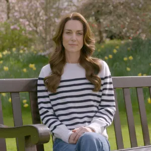 Kate Middleton Sat in Front of Daffodils in Cancer Announcement Seemingly Because of Its Symbolism