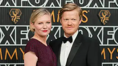 Kirsten Dunst Doesn t Talk to Her Husband Jesse Plemons on Set but Loves Working With Him 403