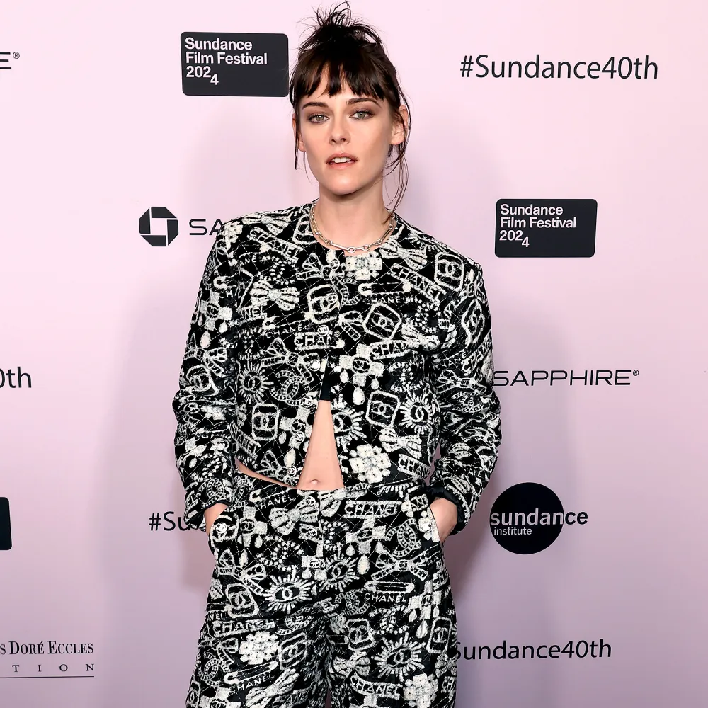 Kristen Stewart Still Loves Bella Swan s Wedding Dress From Twilight So Much