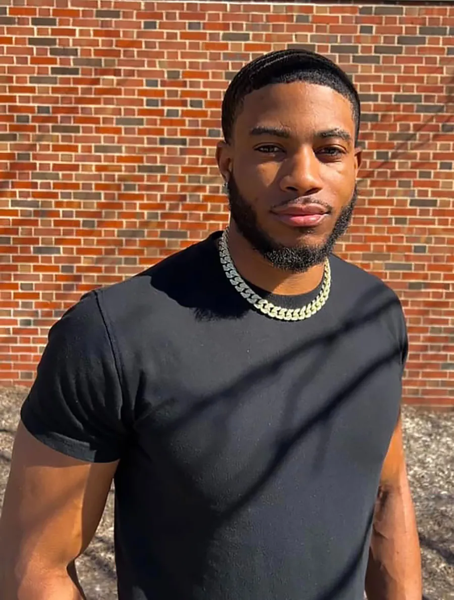 Moze Bachelorette Season 21 Cast See Jenn Tran Potential Contestants