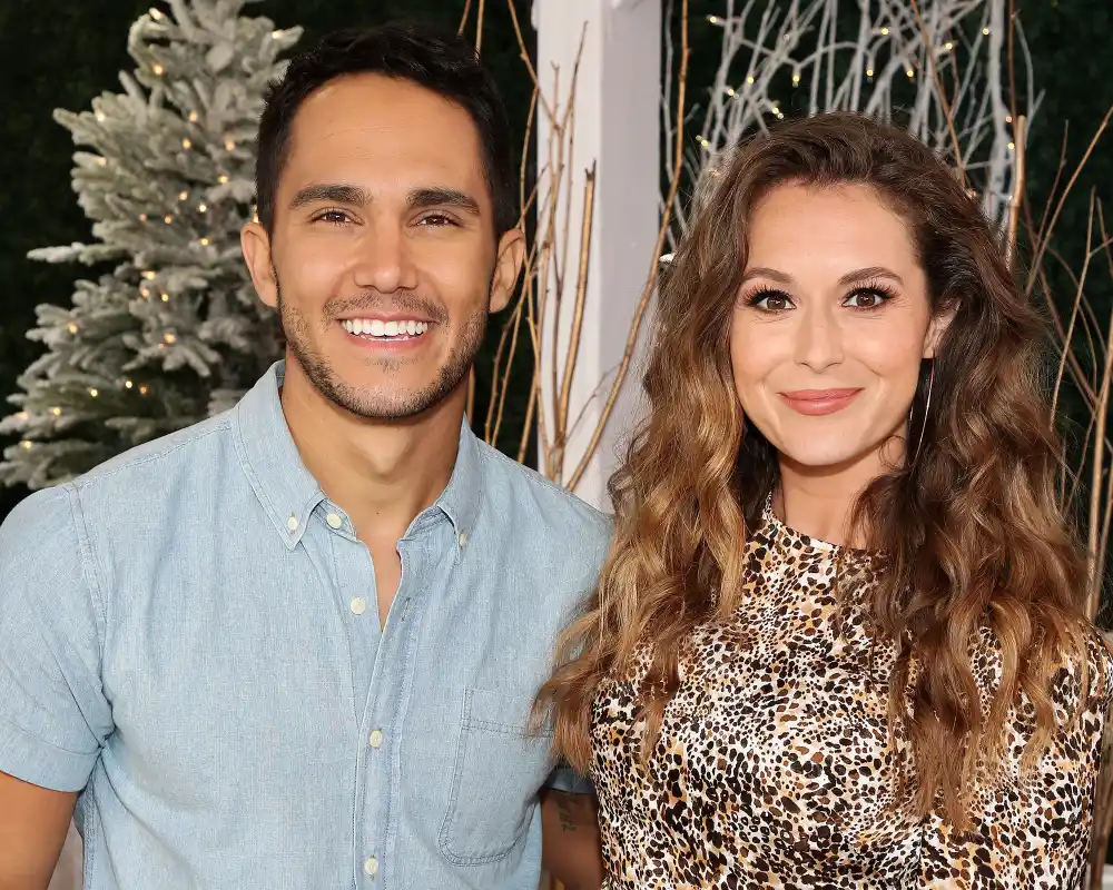 Pregnant Alexa Penavega Hospitalized After Insane Amount of Bleeding During 3rd Trimester 2
