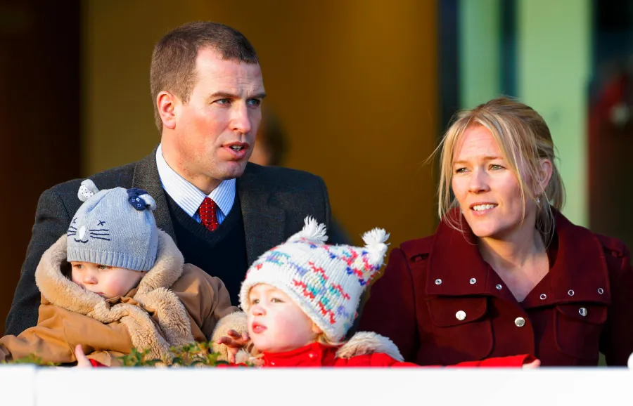 Princess Anne s Son Peter Phillips Family Album With His 2 Daughters Savannah and Isla 744