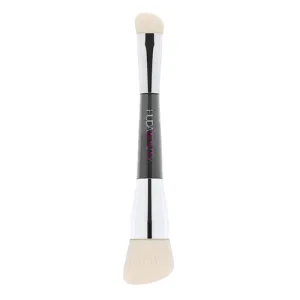 Huda Beauty Tantour Face Contouring Sculpt & Shade Brush