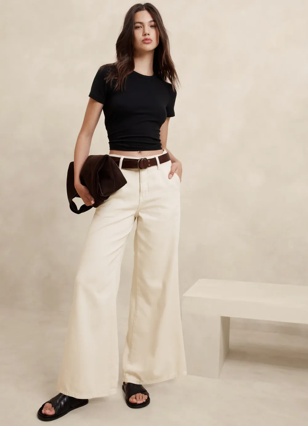 Ultra High-Rise Wide-Leg Trouser Jean