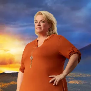 Sister Wives Janelle Brown Urges Fans to Get Checked After Removing Pre Cancerous Lump 371