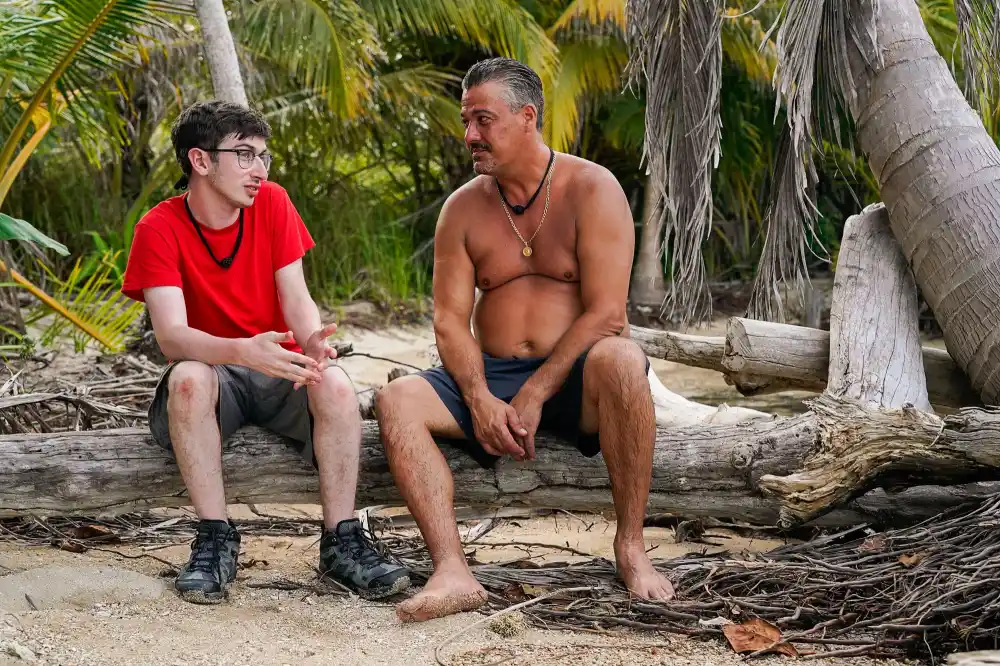 Survivor&rsquo;s Boston Rob Mariano Faces Off Against the Banker on &lsquo;Deal or No Deal Island&rsquo;- 1st Look 159