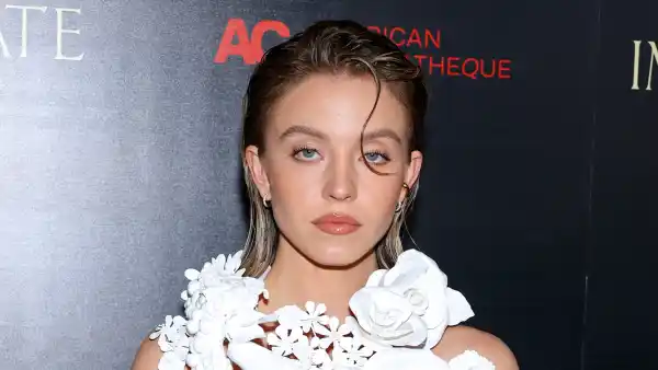 Sydney Sweeney Hid Candy In Her Fake Pregnancy Belly During Immaculate