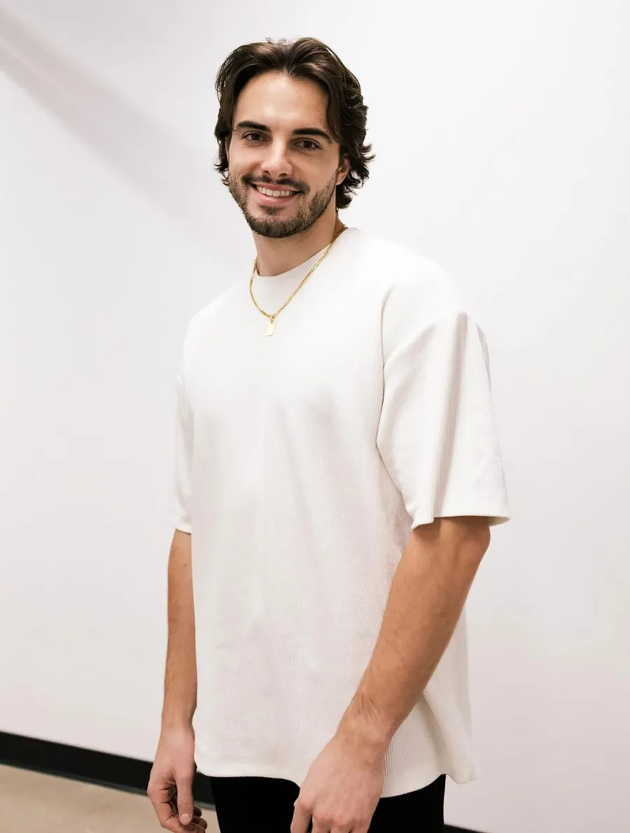 Tomas Bachelorette Season 21 Cast See Jenn Tran Potential Contestants