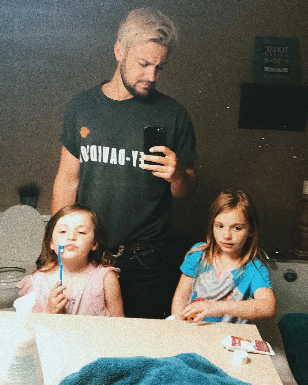 Tyler Hynes Teases His Mom and Nieces Had &lsquo;Notes&rsquo; After Visiting Hallmark&rsquo;s &lsquo;Shifting Gears&rsquo; Set
