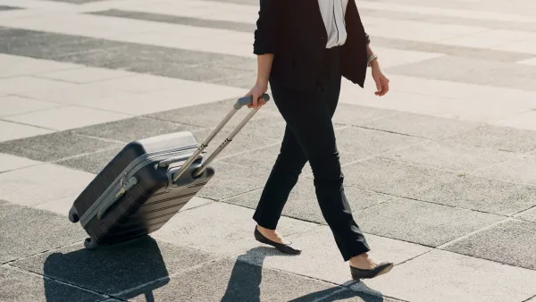 13 Absolute Comfiest Spring Flats for Women