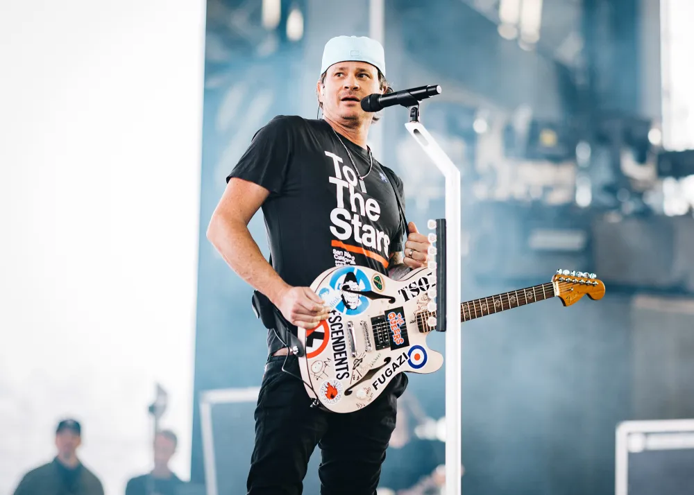 Blink-182's Tom DeLonge Fell to His Knees and &lsquo;Vomited&rsquo; During Paraguay Show Due to Heat Stroke