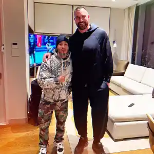 Travis Kelce Gets Clean Haircut in Philadelphia After Super Bowl Championship