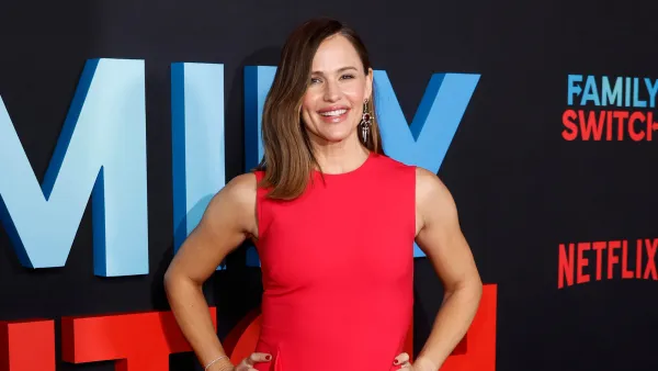 Jennifer Garner SPF Serum