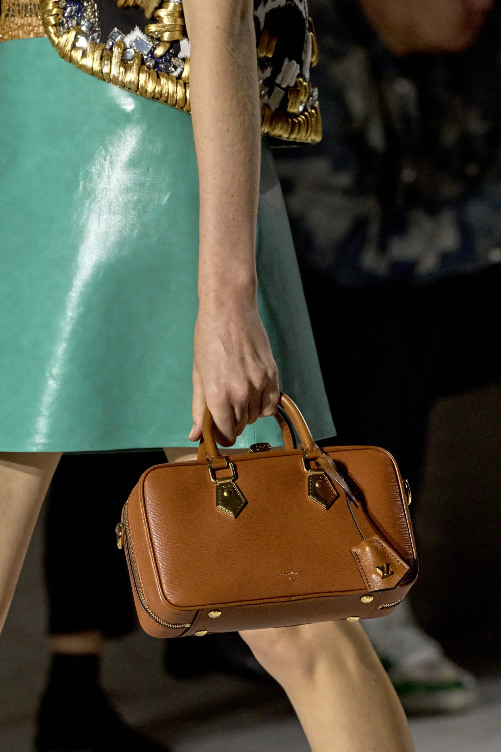 east-west bags are back