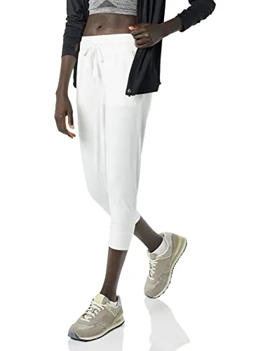 Amazon Essentials Women&rsquo;s Brushed Tech Stretch Crop Jogger Pant