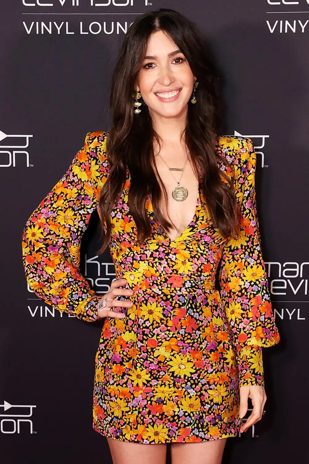 One Tree Hill Stars Praise Sophia Bush After Coming Out