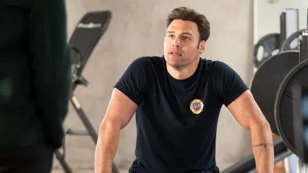 911 Season 7 Episode 5 Stills Show Eddie Diaz and Evan Buckleys Awkward Double Date