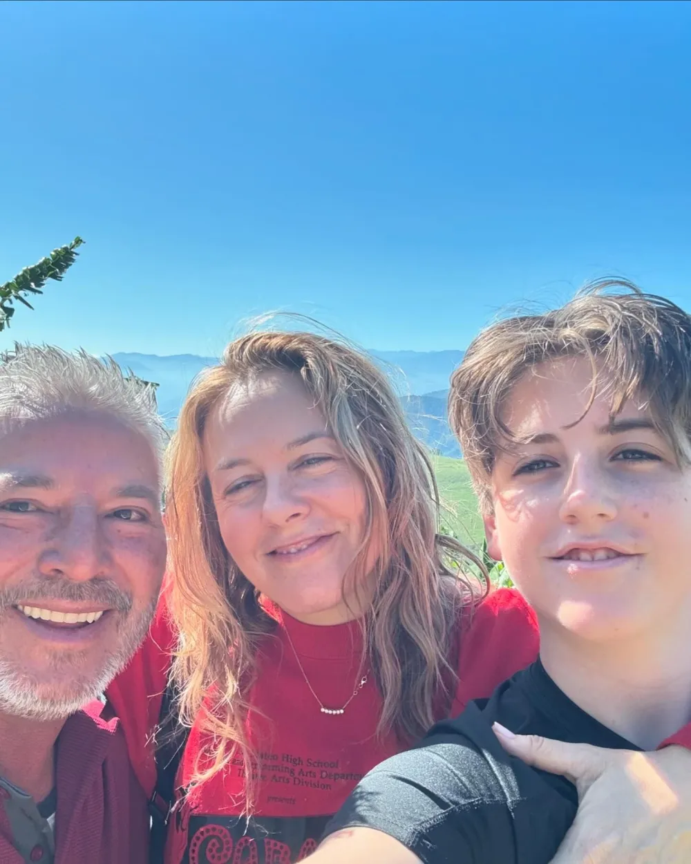 Alicia Silverstone s Son Bear Towers Over Her in Amazing Costa Rica Vacation Photos