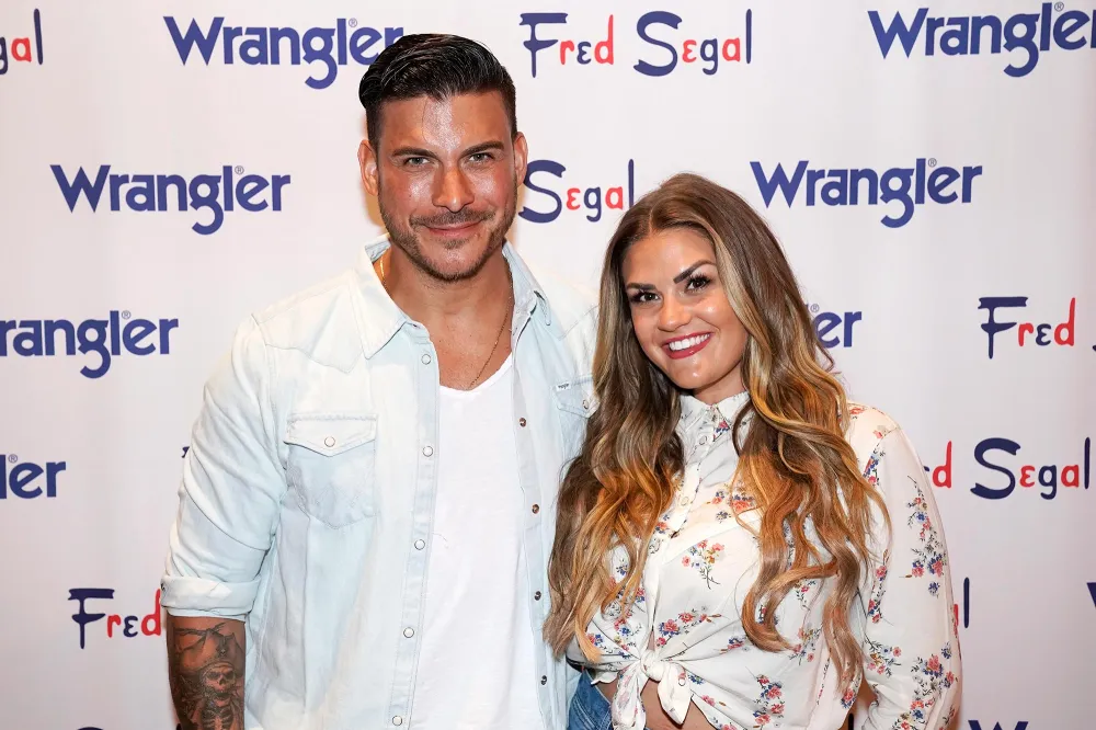 Brittany Cartwright Luxury Handbag Shopping 2417