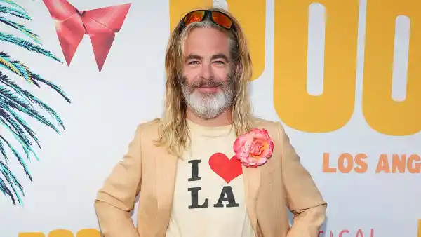 Chris Pine Weird Outfit